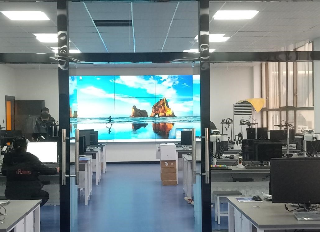 人工智能科創(chuàng)基地落戶冰城，免費(fèi)開放智能實(shí)驗(yàn)室降低科技研發(fā)成本